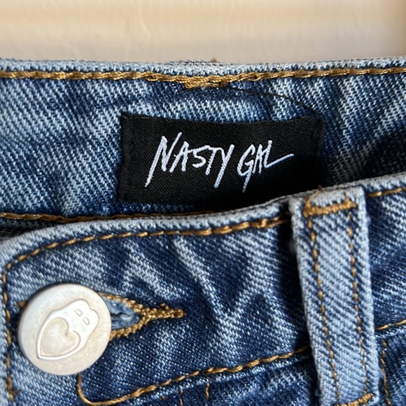 Nasty Gal High Rise Baggy Jean - Picture 5 of 9